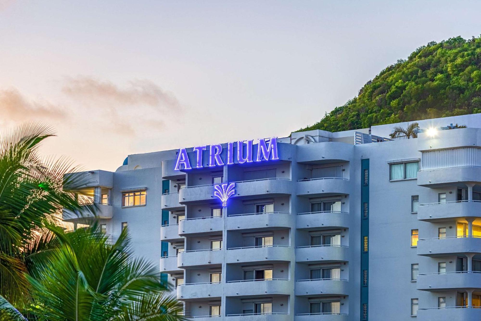 סימפסון ביי The Atrium Beach Resort And Spa, Ascend Hotel Collection מראה חיצוני תמונה