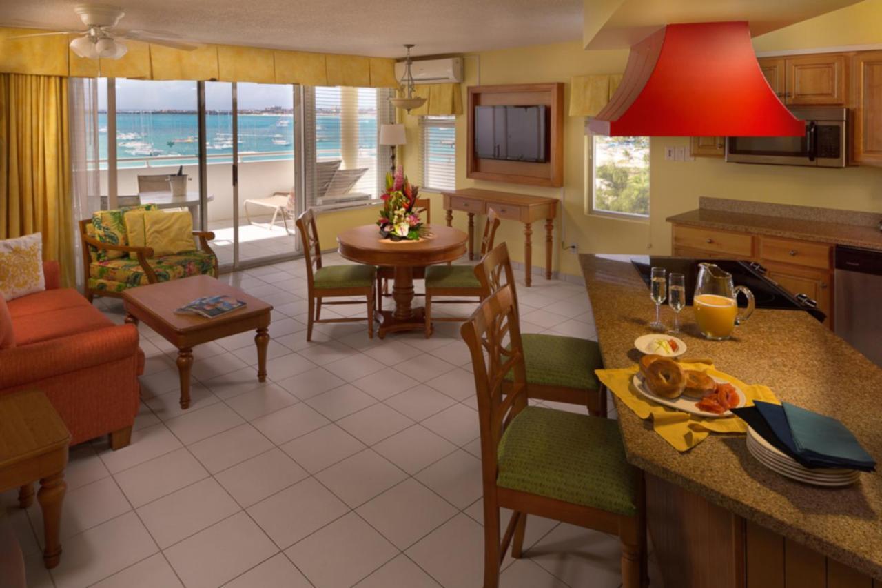 סימפסון ביי The Atrium Beach Resort And Spa, Ascend Hotel Collection מראה חיצוני תמונה